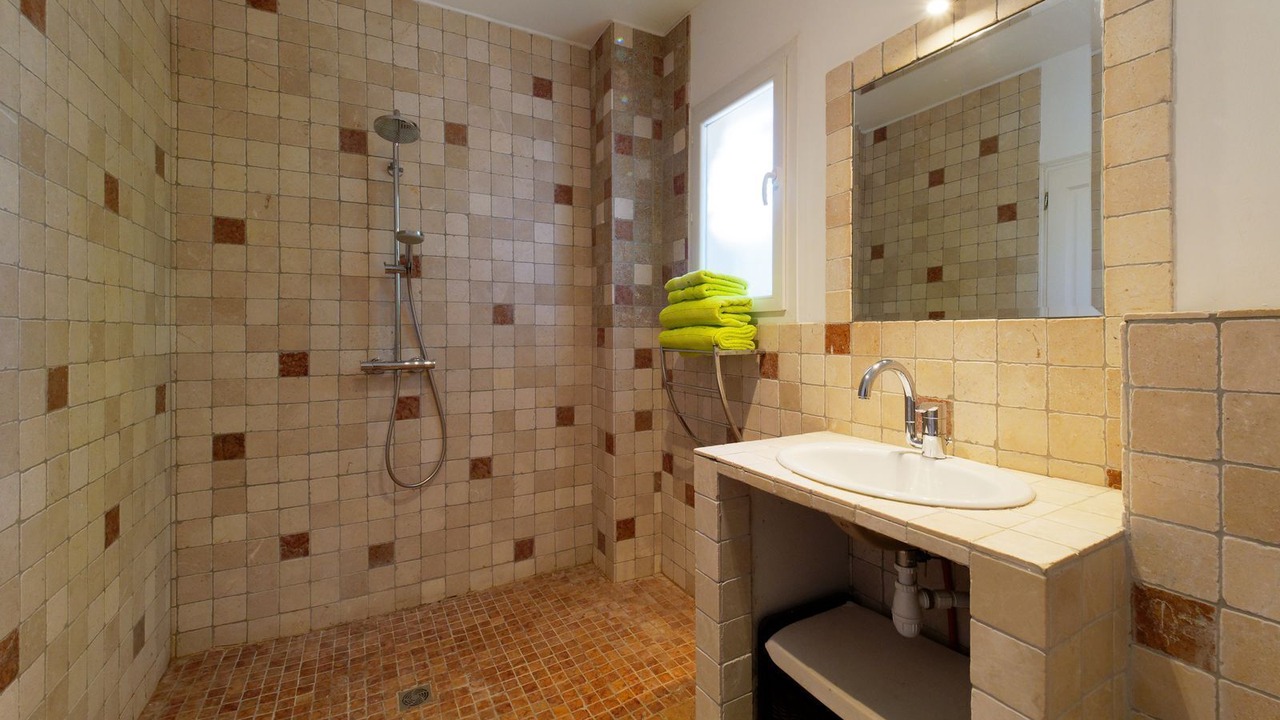 Photo of Bathroom in Taradeau