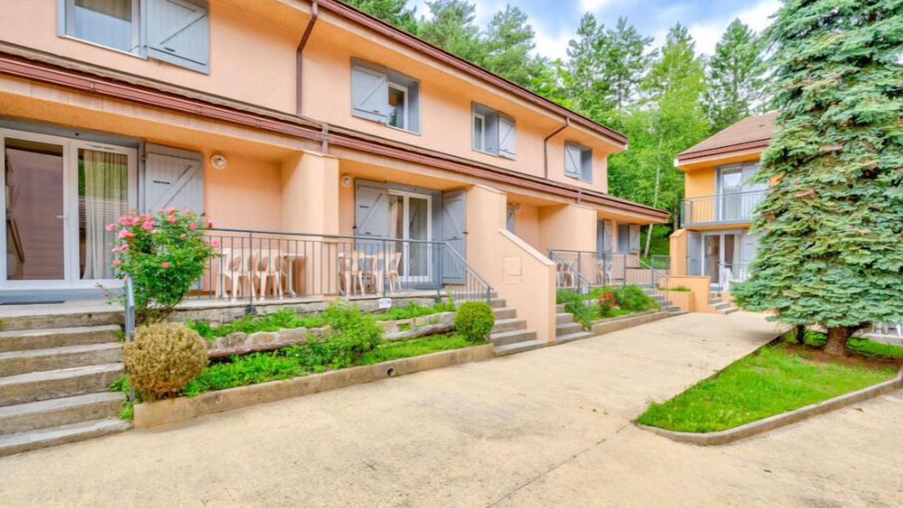 Photo of Others in Guillaumes