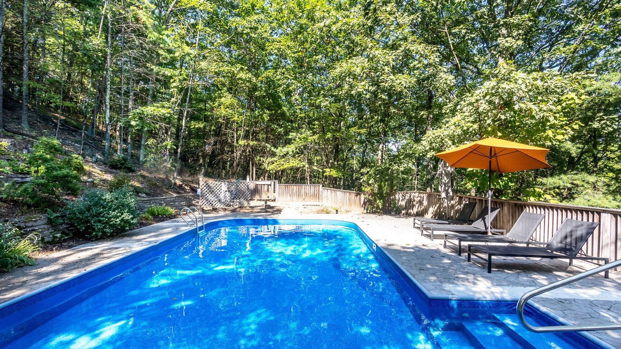 Photo of Outdoor in Glenford