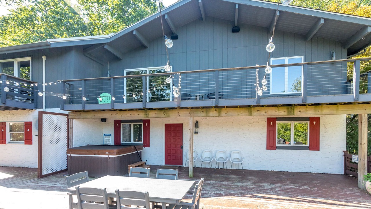 Photo of Outdoor in Glenford