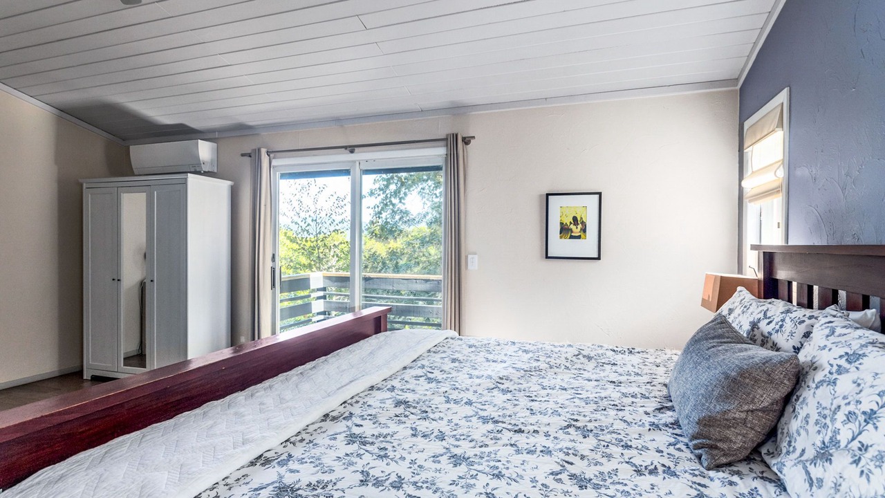 Photo of Bedroom in Glenford