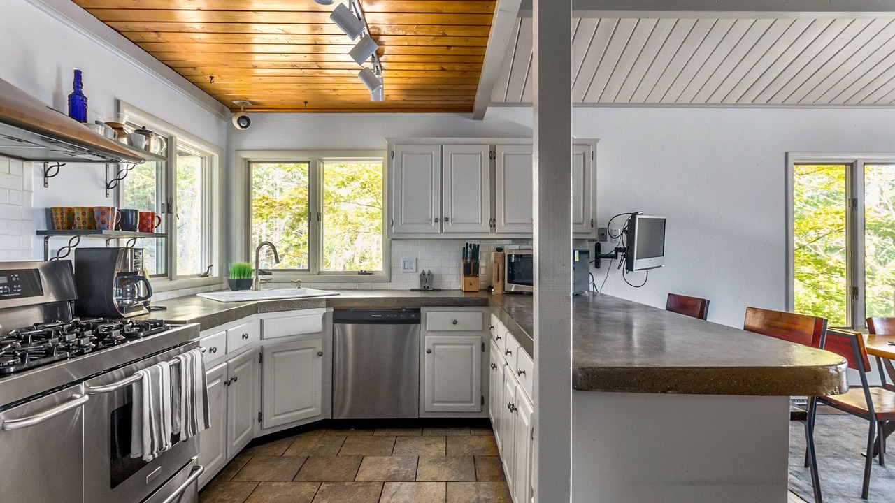 Photo of Kitchen in Glenford