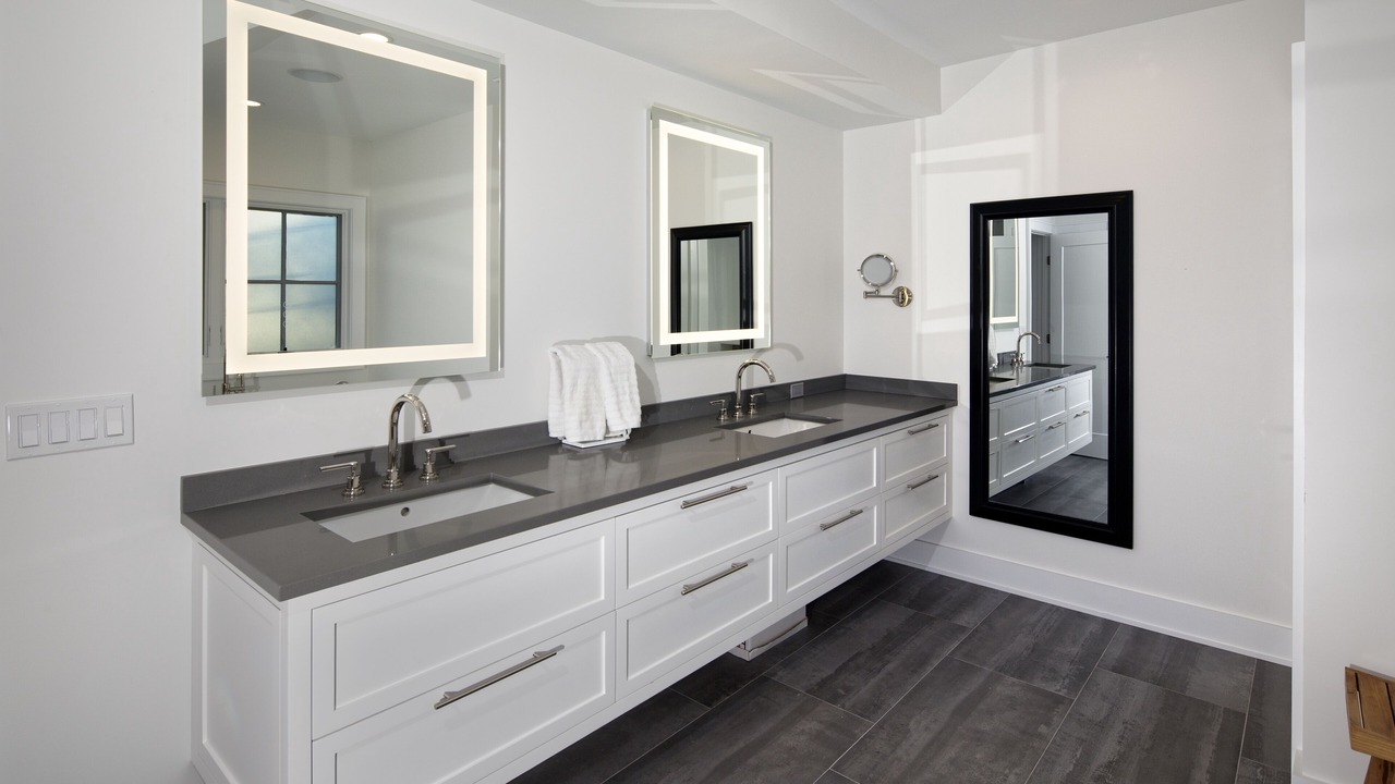 Photo of Others in Westport