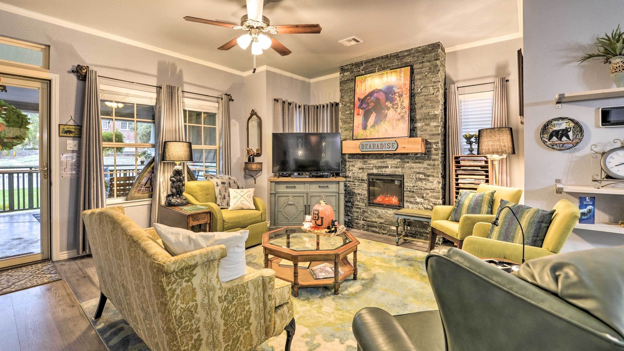 Photo of Livingroom in Waco