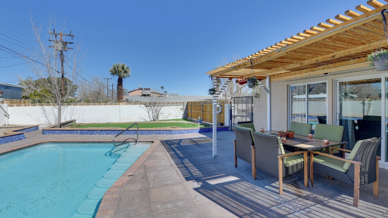 Photo of Outdoor in Glen Heather Estates