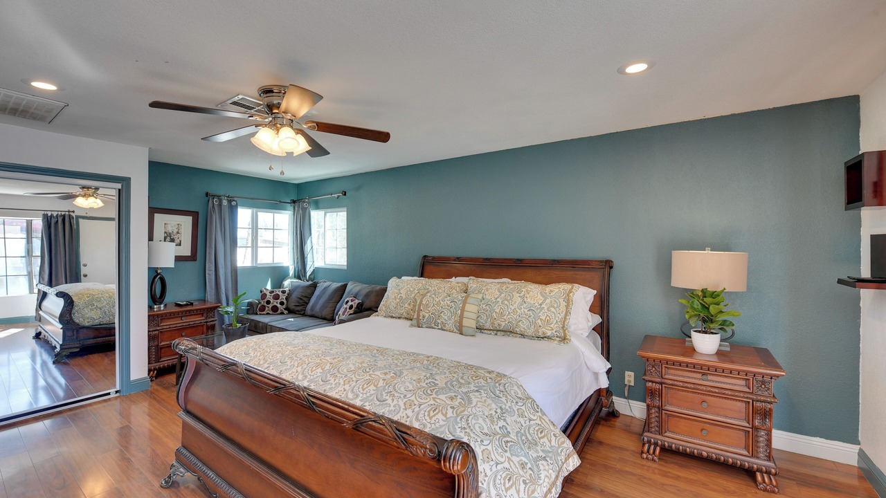 Photo of Bedroom in Glen Heather Estates
