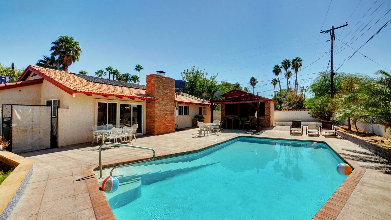 Photo of Outdoor in Glen Heather Estates