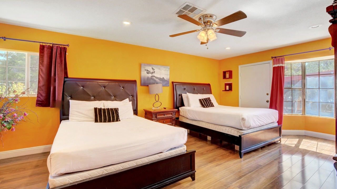 Photo of Bedroom in Glen Heather Estates