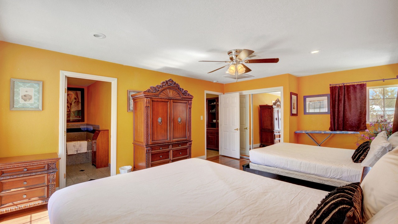 Photo of Bedroom in Glen Heather Estates
