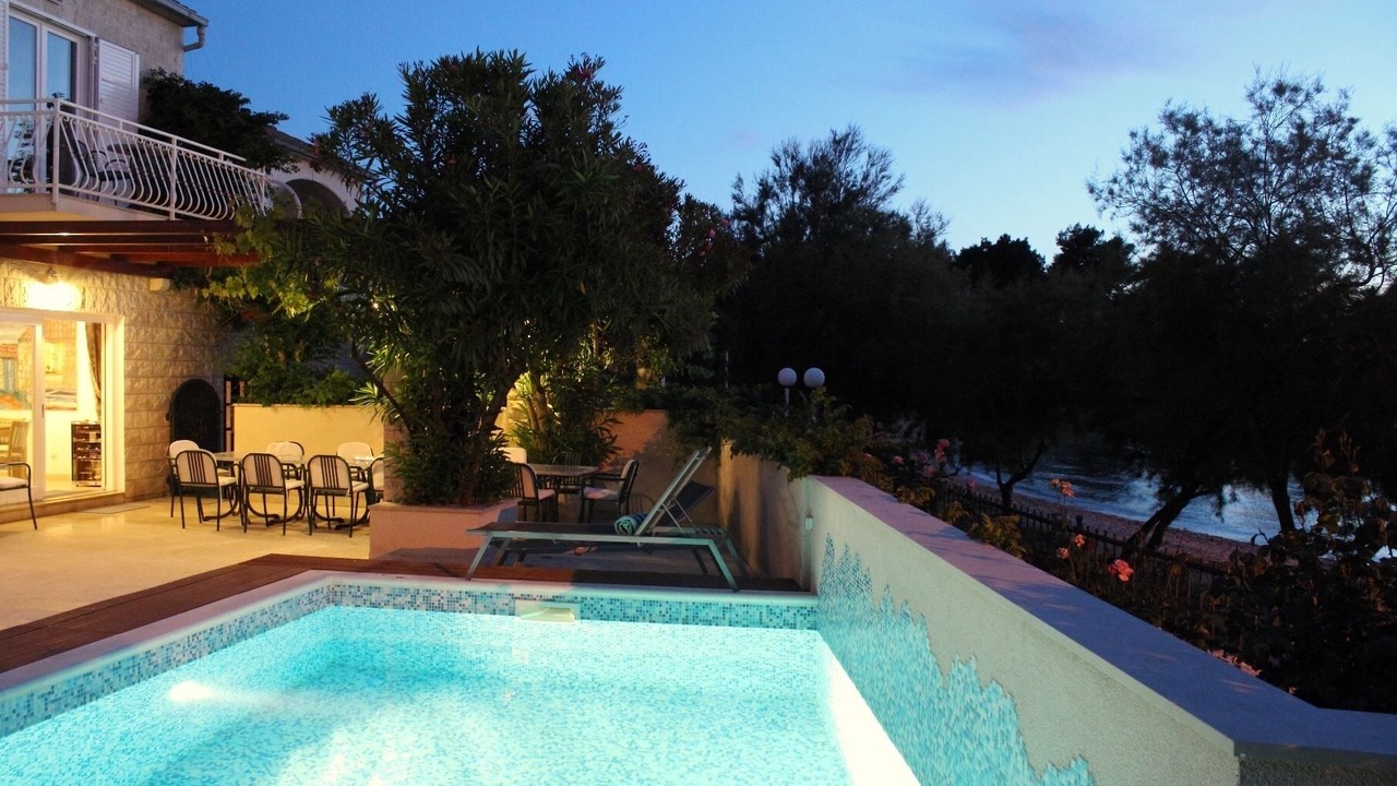 Photo of Outdoor in Mirce