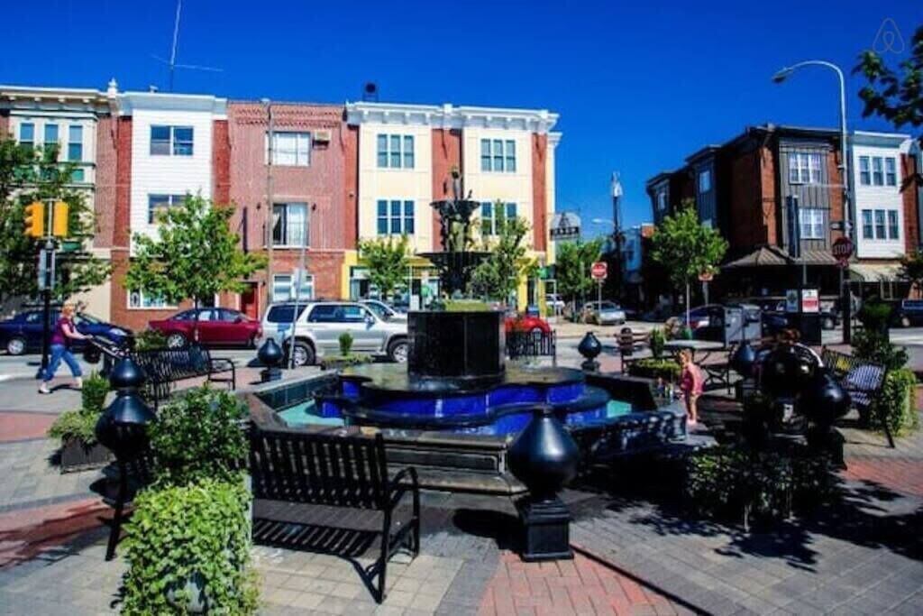 Photo of Others in Passyunk Square