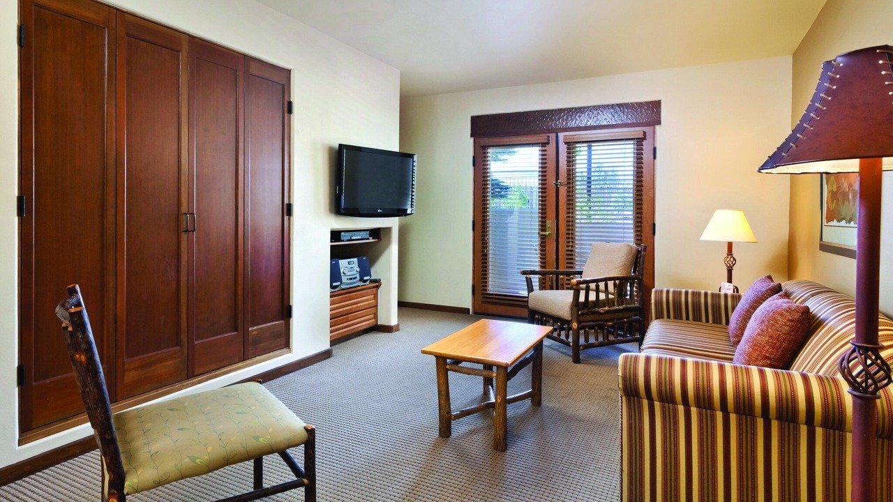 Photo of Livingroom in Taos