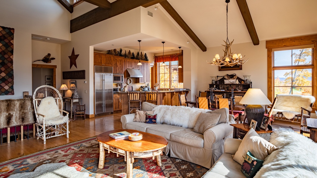Photo of Livingroom in Stowe Area