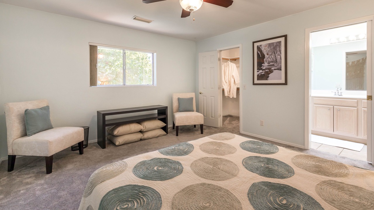 Photo of Bedroom in Cottonwood