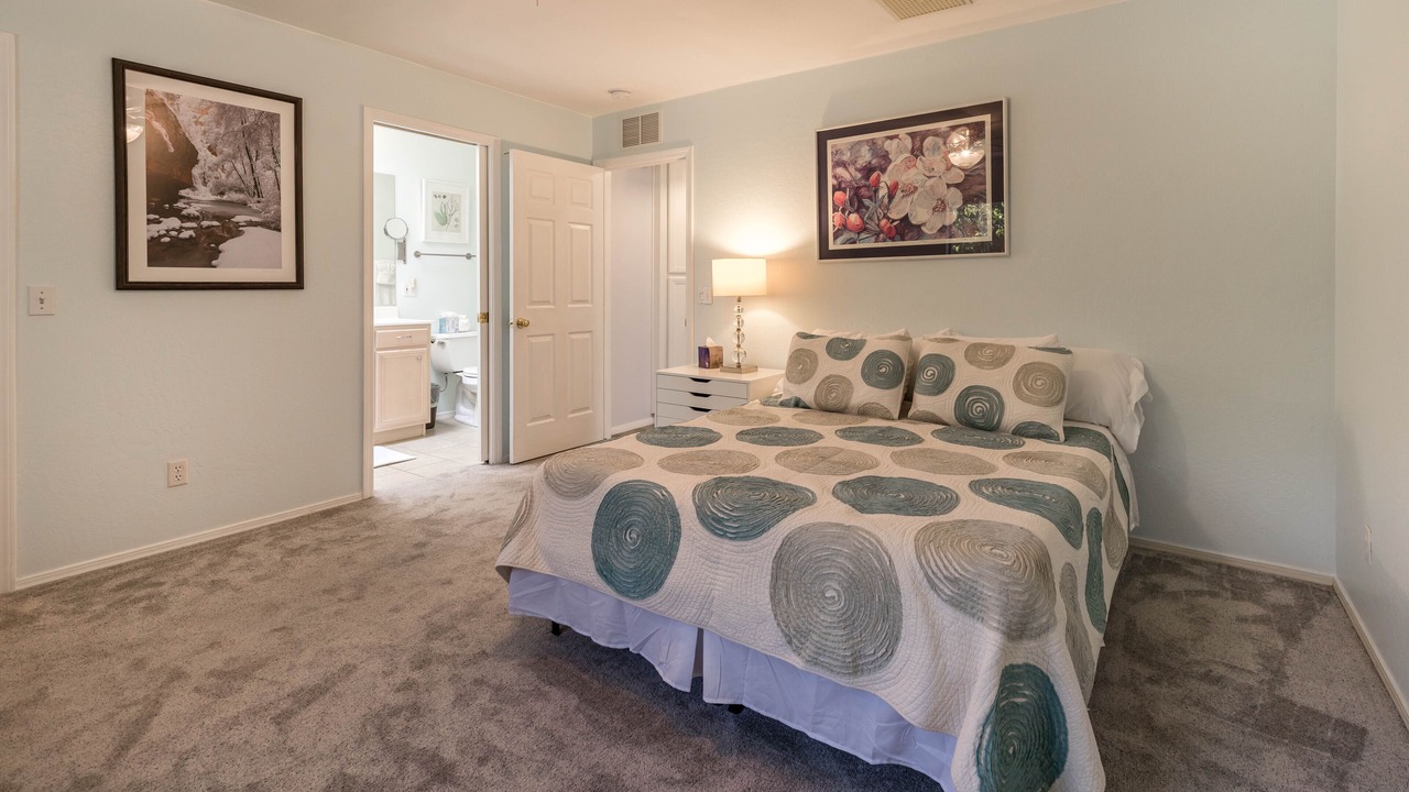 Photo of Bedroom in Cottonwood