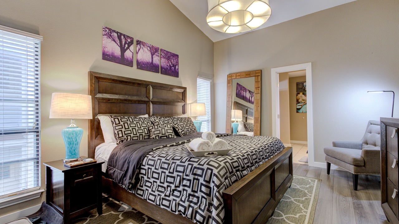 Photo of Bedroom in Medical Center District