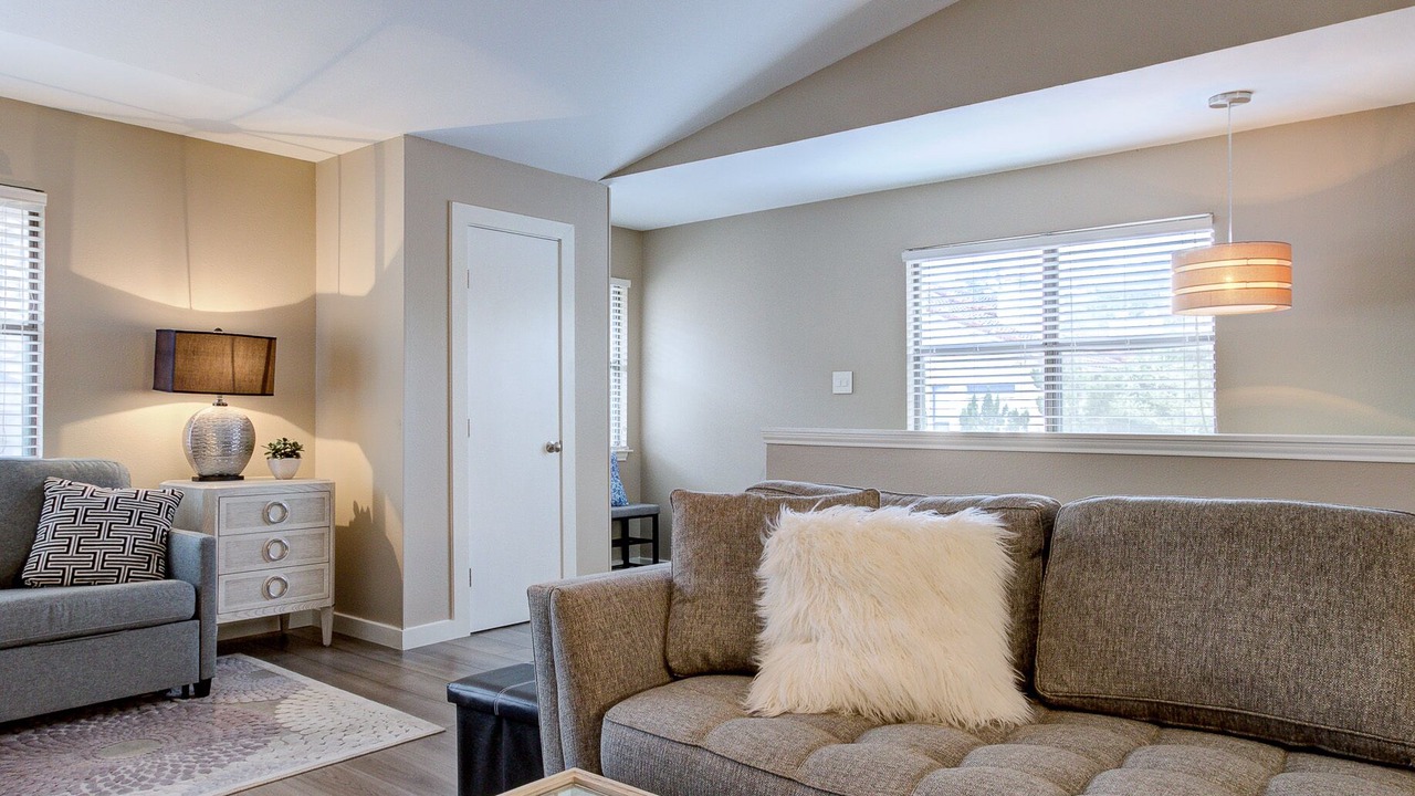 Photo of Livingroom in Medical Center District