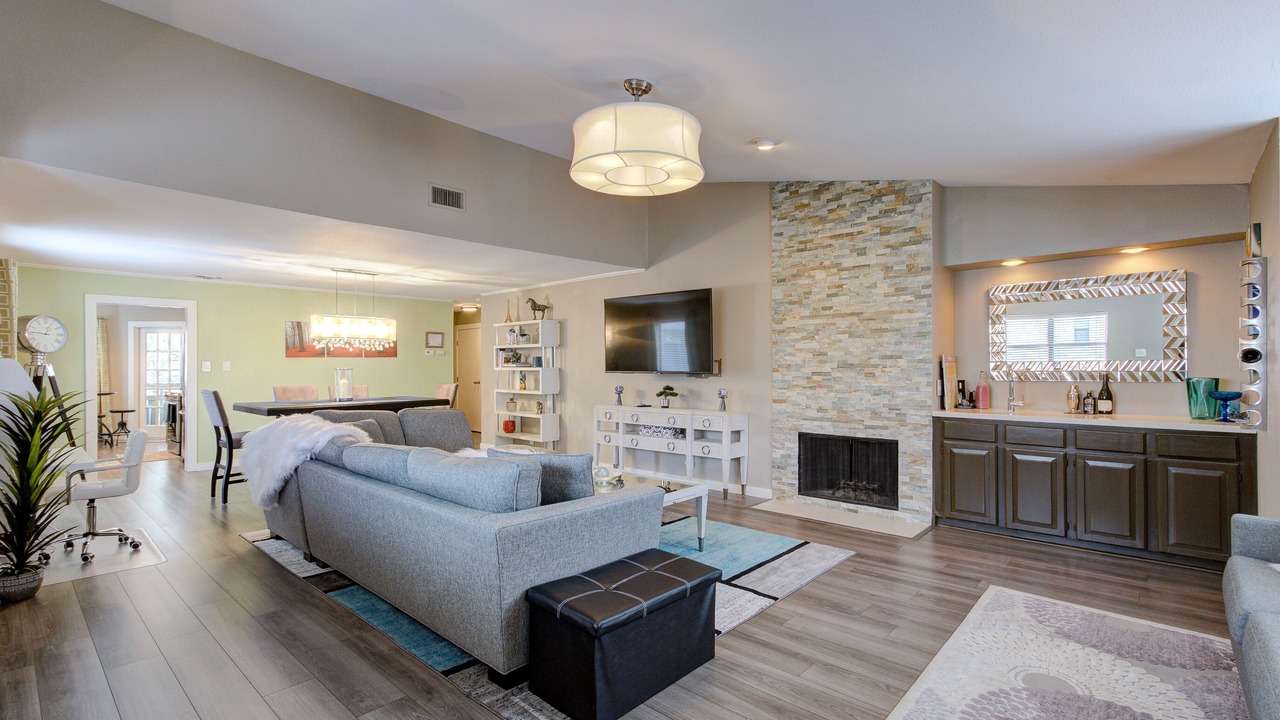 Photo of Livingroom in Medical Center District