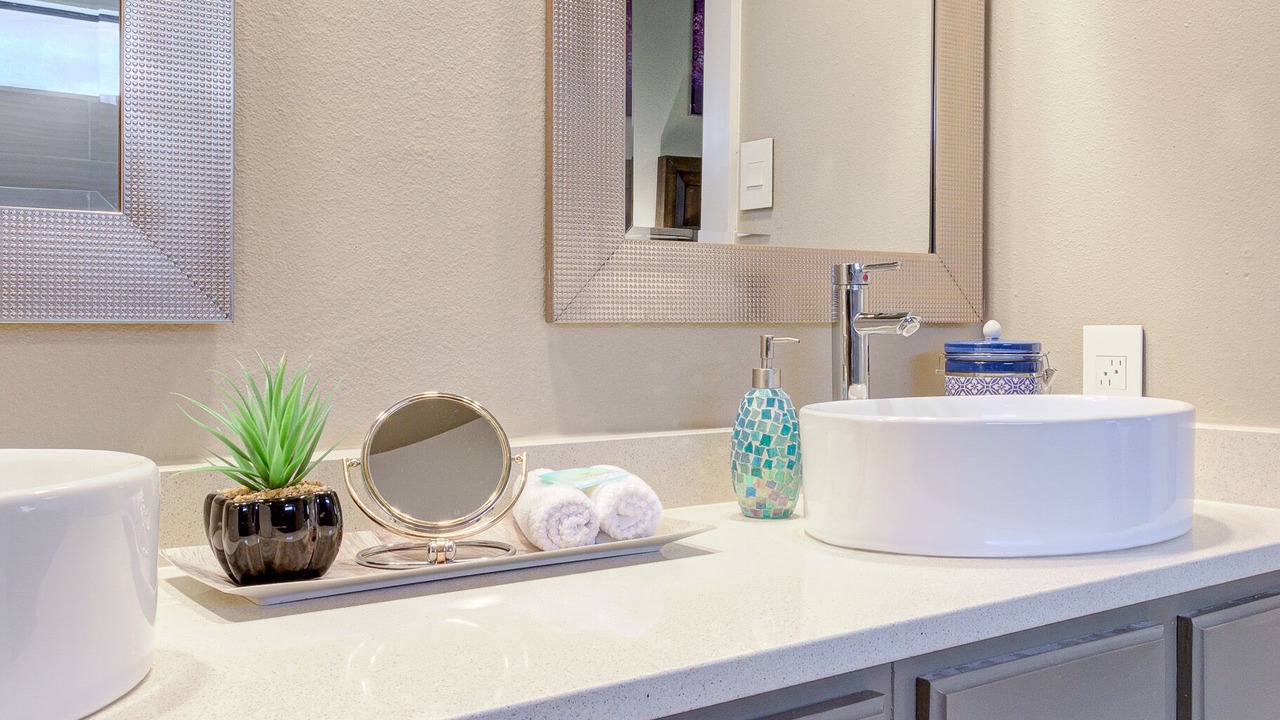 Photo of Bathroom in Medical Center District