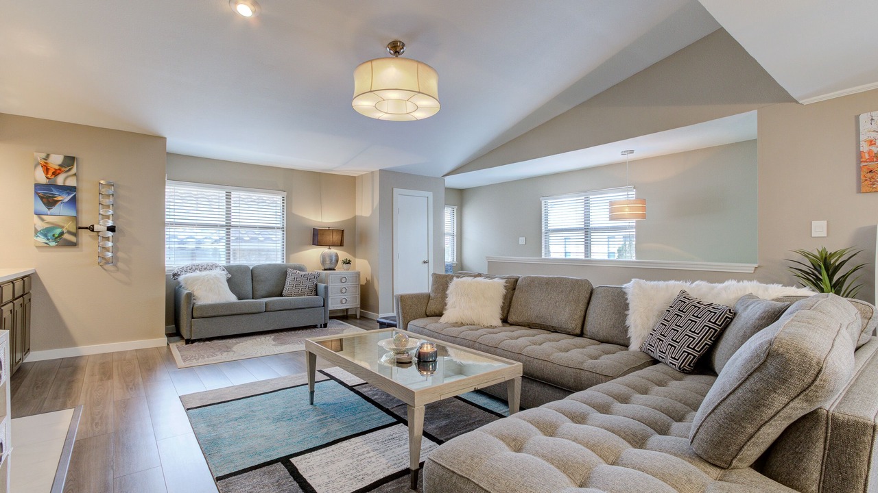 Photo of Livingroom in Medical Center District