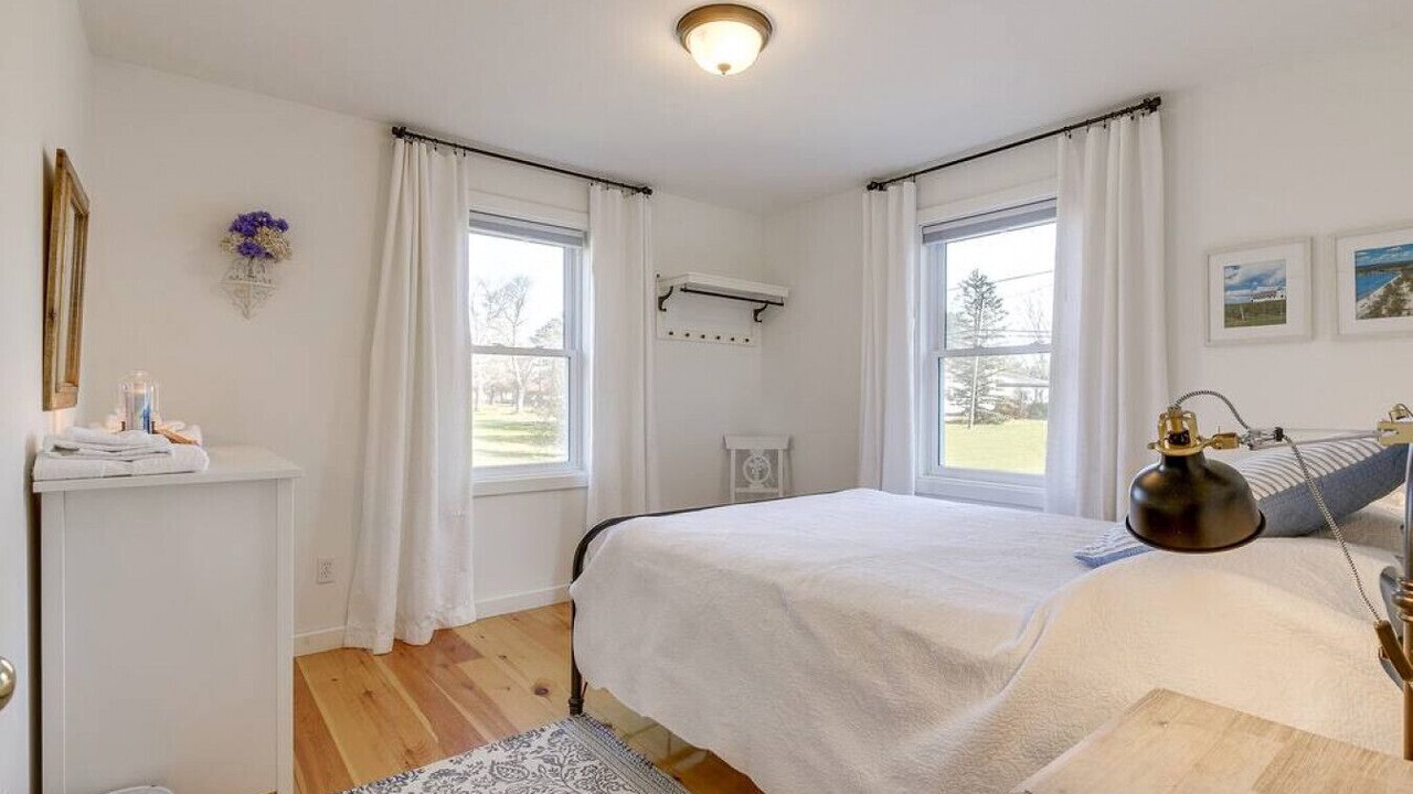 Photo of Bedroom in Rossmore