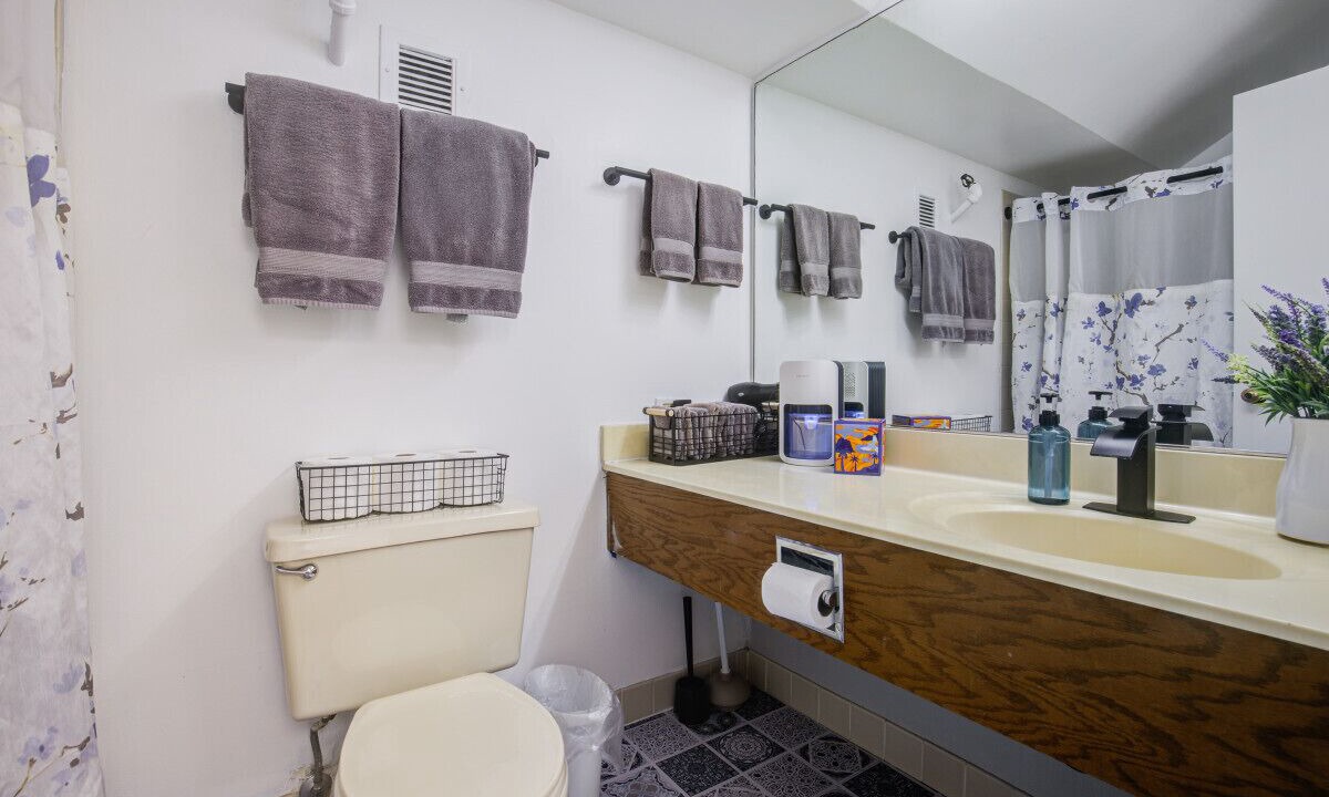 Photo of Bathroom in The Loop
