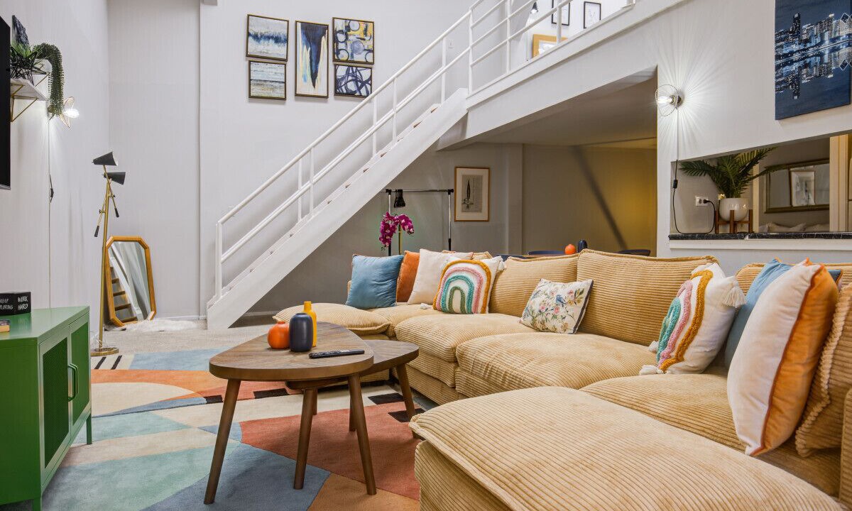 Photo of Livingroom in The Loop