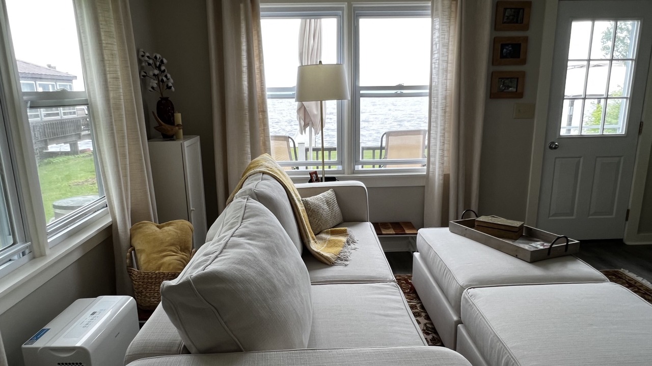 Photo of Livingroom in Bernhards Bay