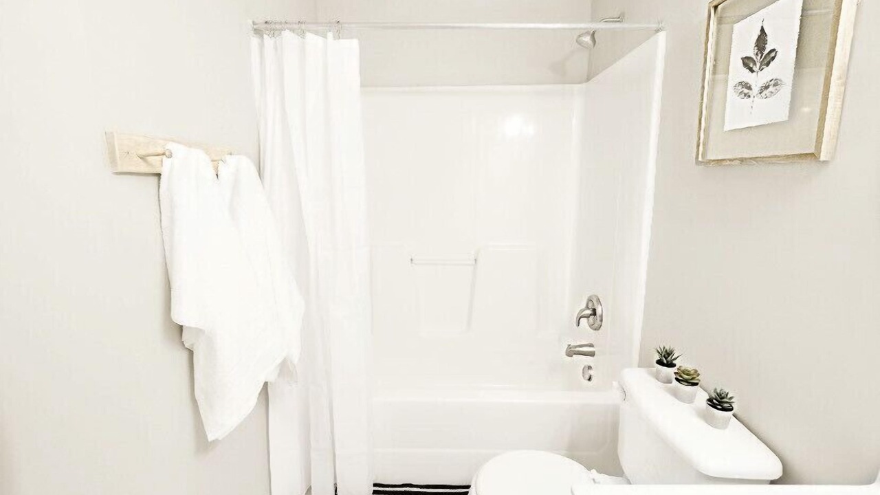 Photo of Bathroom in Martinez