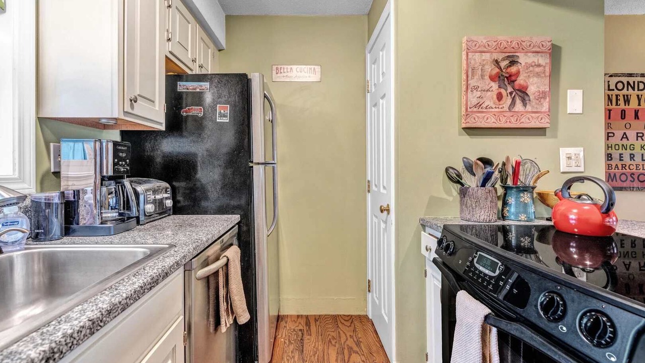Photo of Kitchen in West Hartford