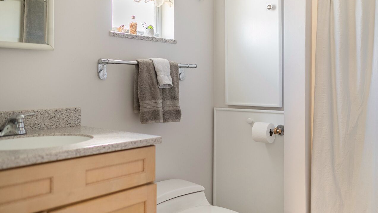 Photo of Bathroom in Naples