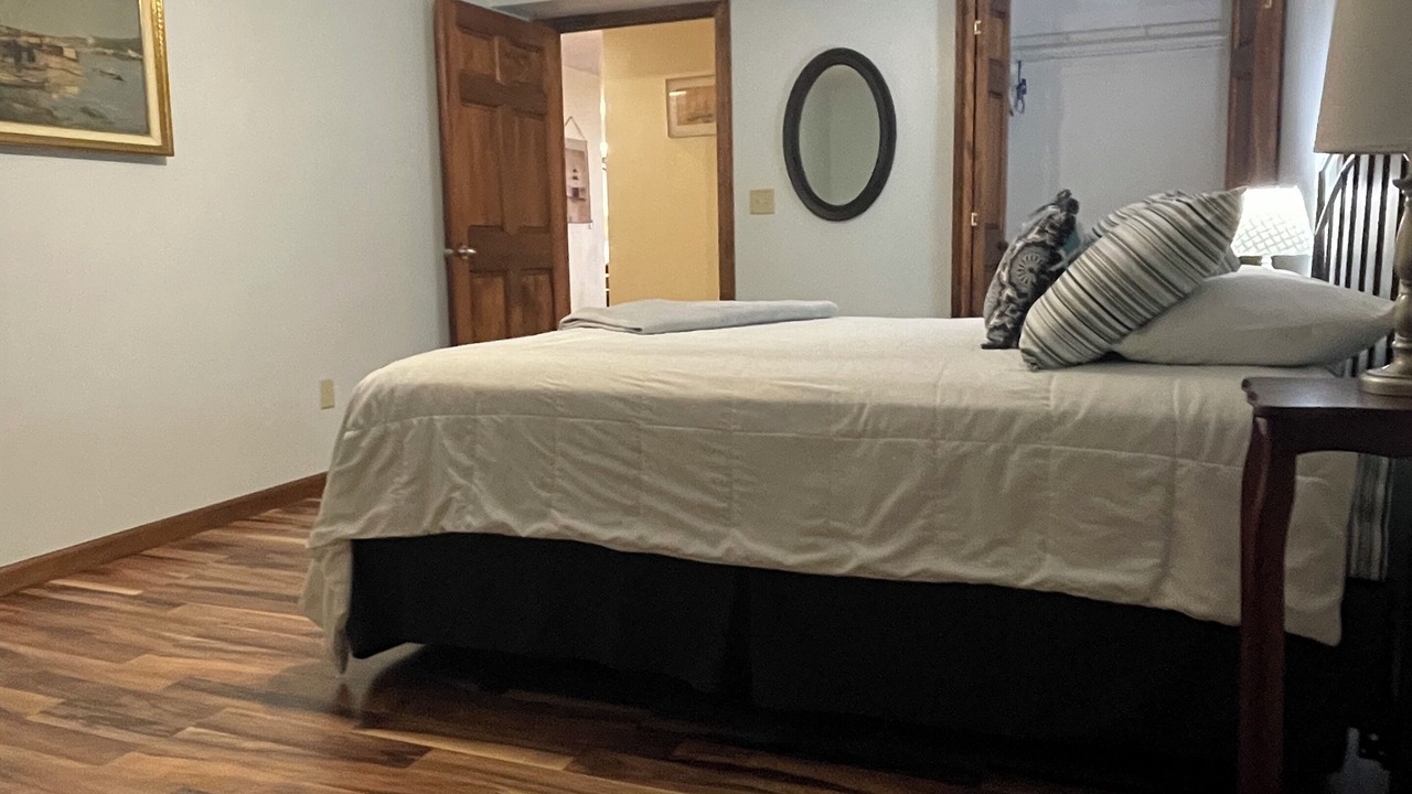Photo of Bedroom in Sandusky