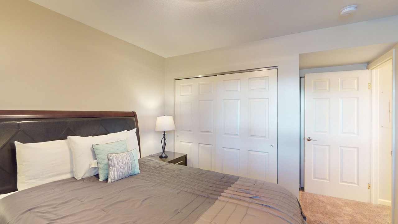 Photo of Bedroom in Avon