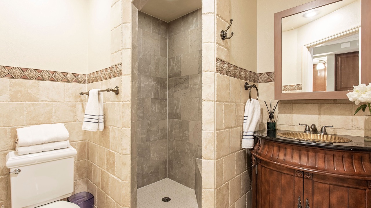 Photo of Bathroom in Hyde Park