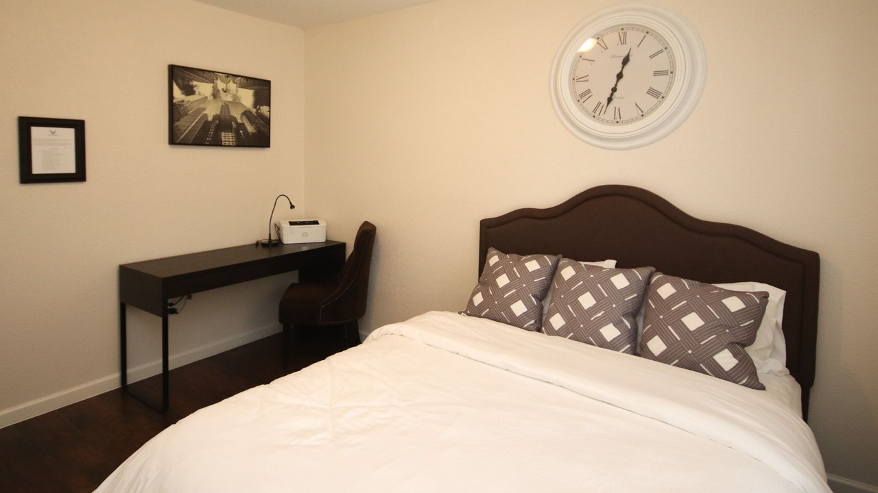 Photo of Bedroom in Southside