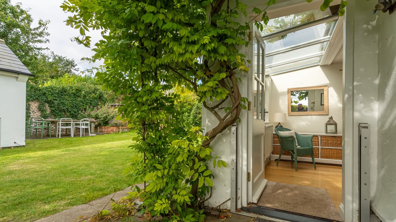 Photo of Others in Salthouse