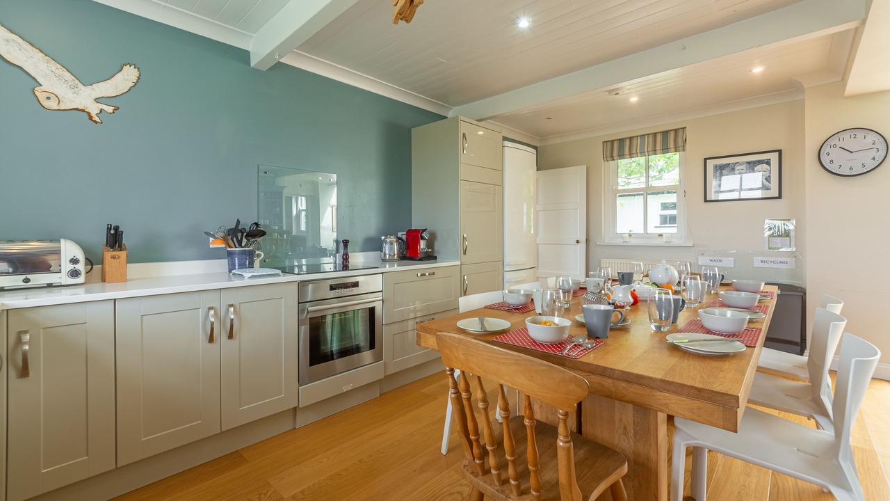 Photo of Bedroom in Salthouse