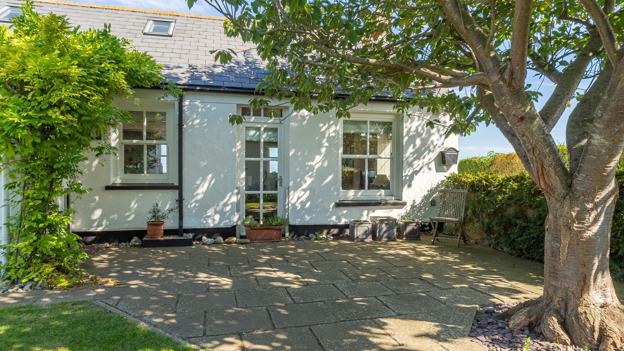 Photo of Others in Salthouse