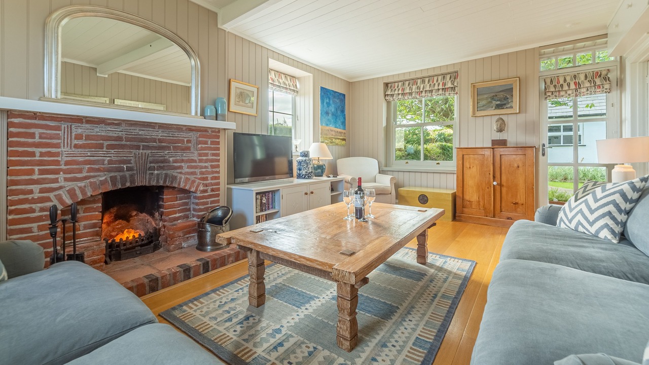 Photo of Livingroom in Salthouse