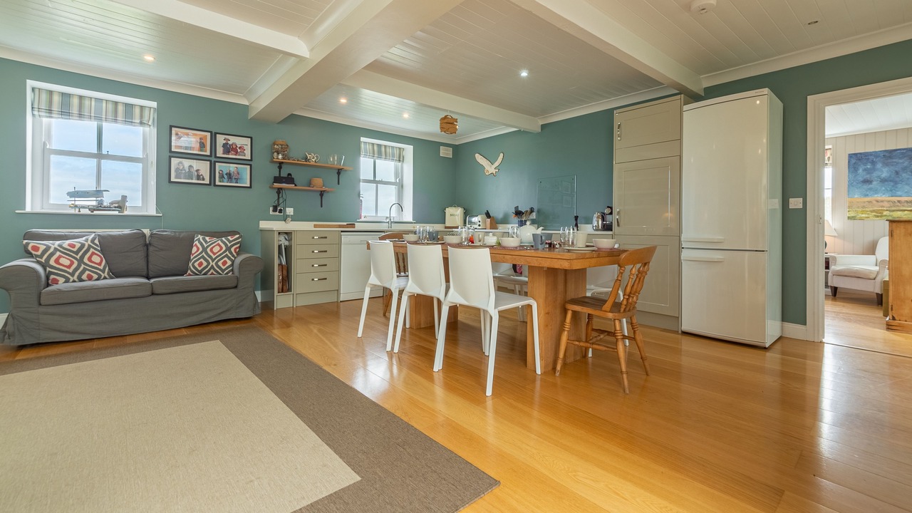 Photo of Bedroom in Salthouse