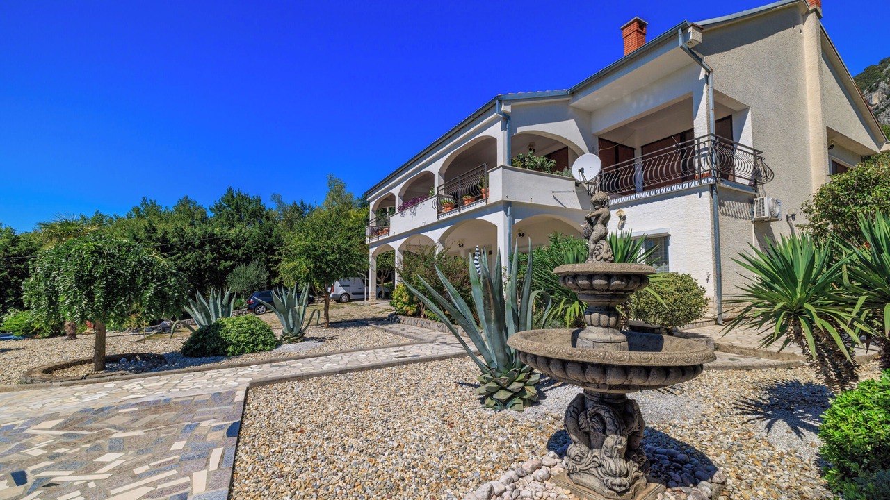Photo of Outdoor in Bribir