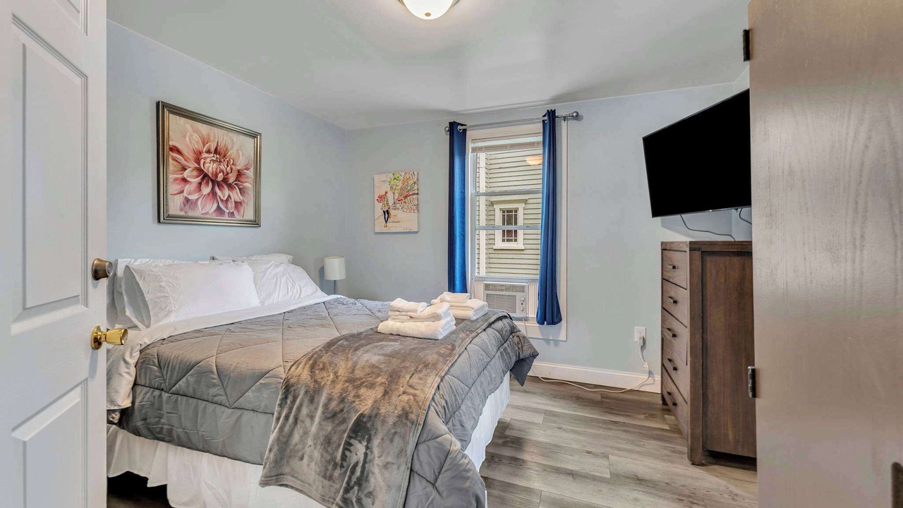 Photo of Bedroom in Oneonta