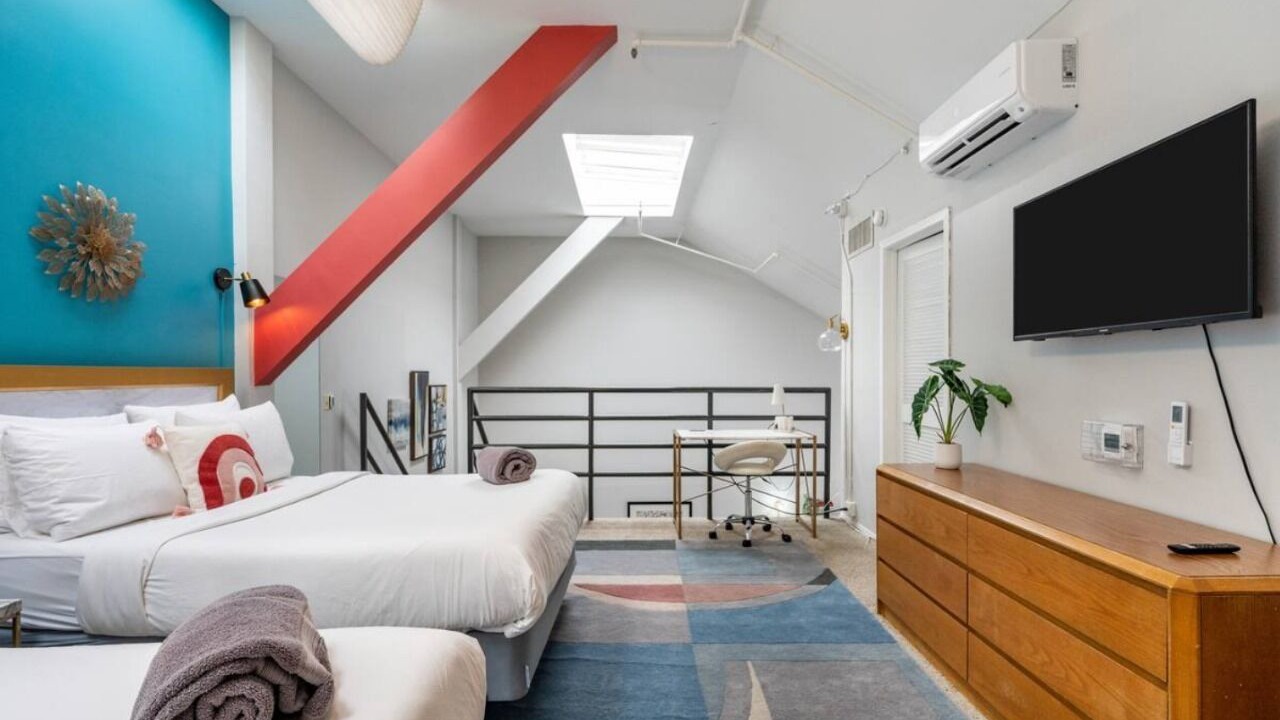 Photo of Bedroom in The Loop