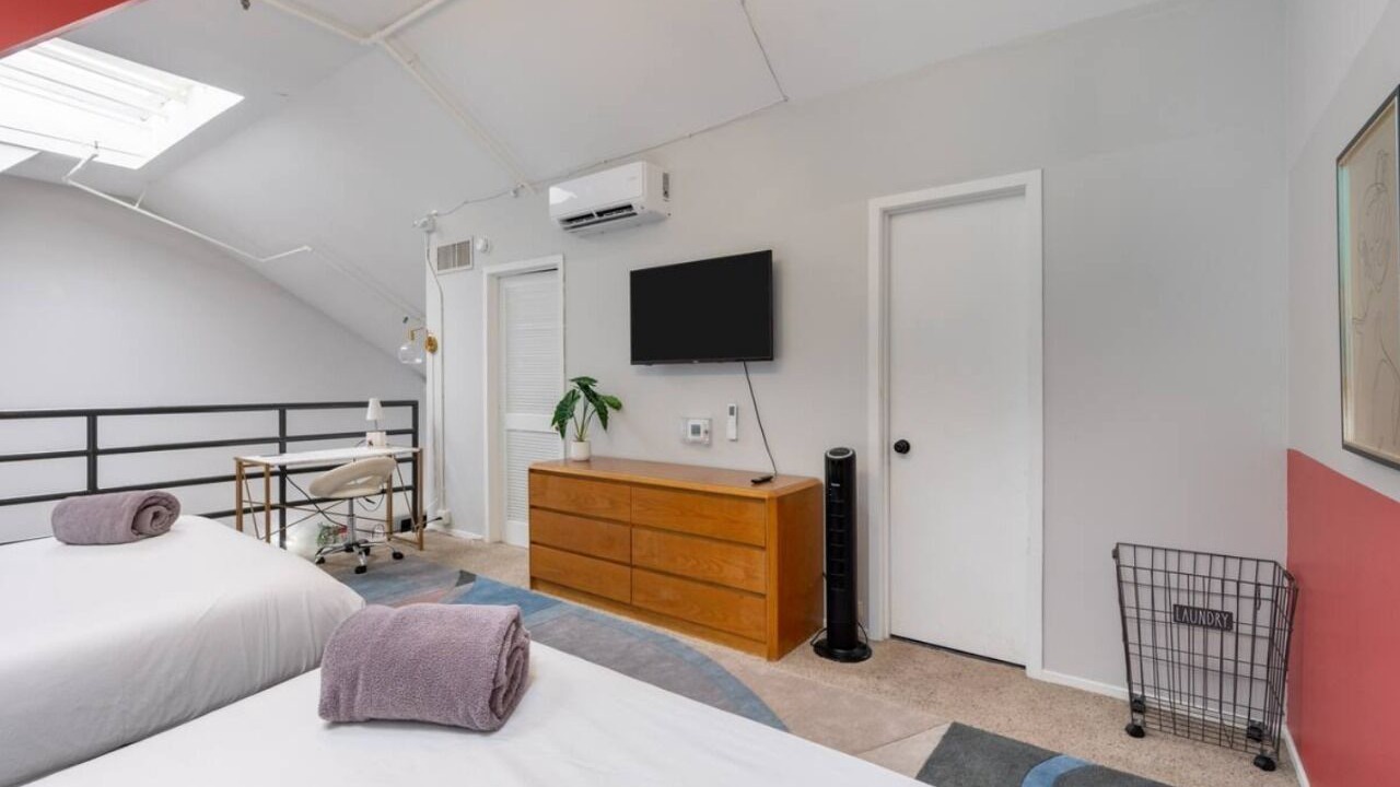 Photo of Bedroom in The Loop