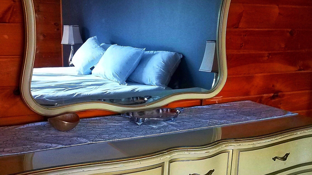Photo of Bedroom in Roxbury