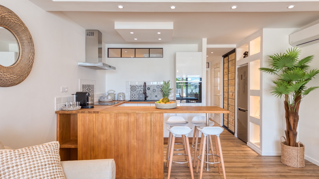 Photo of Others in Orient Bay