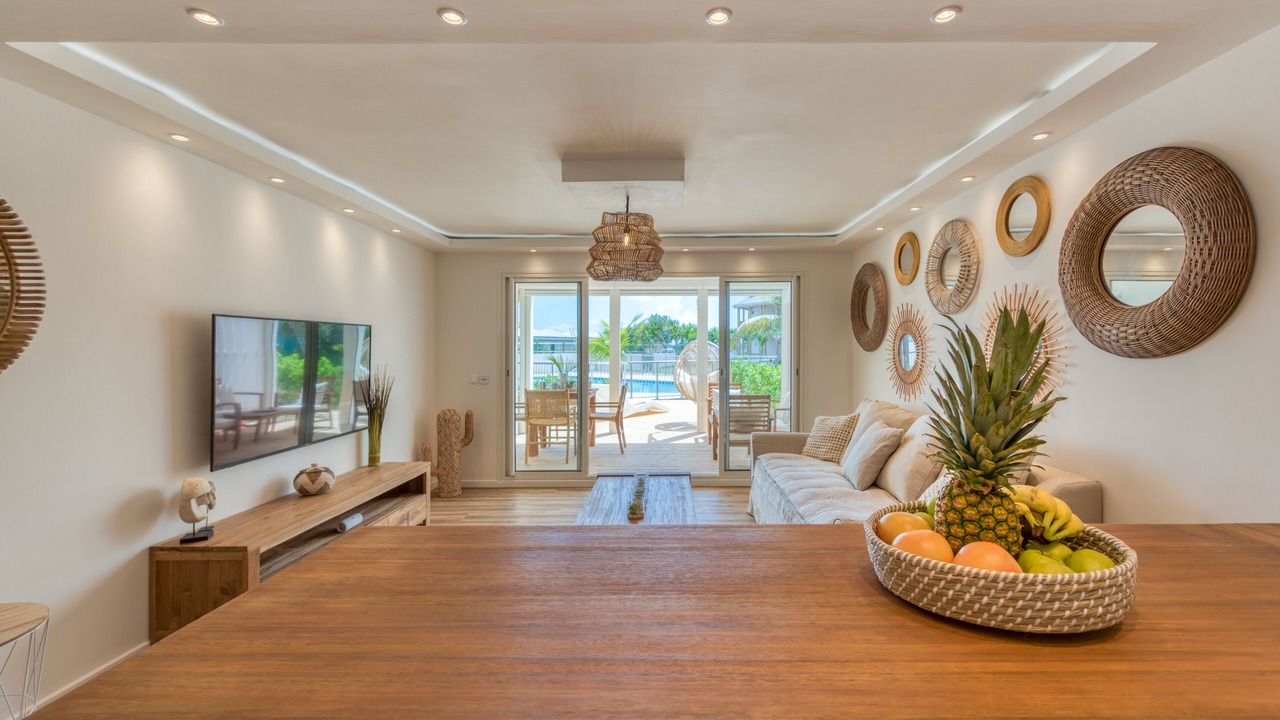 Photo of Livingroom in Orient Bay