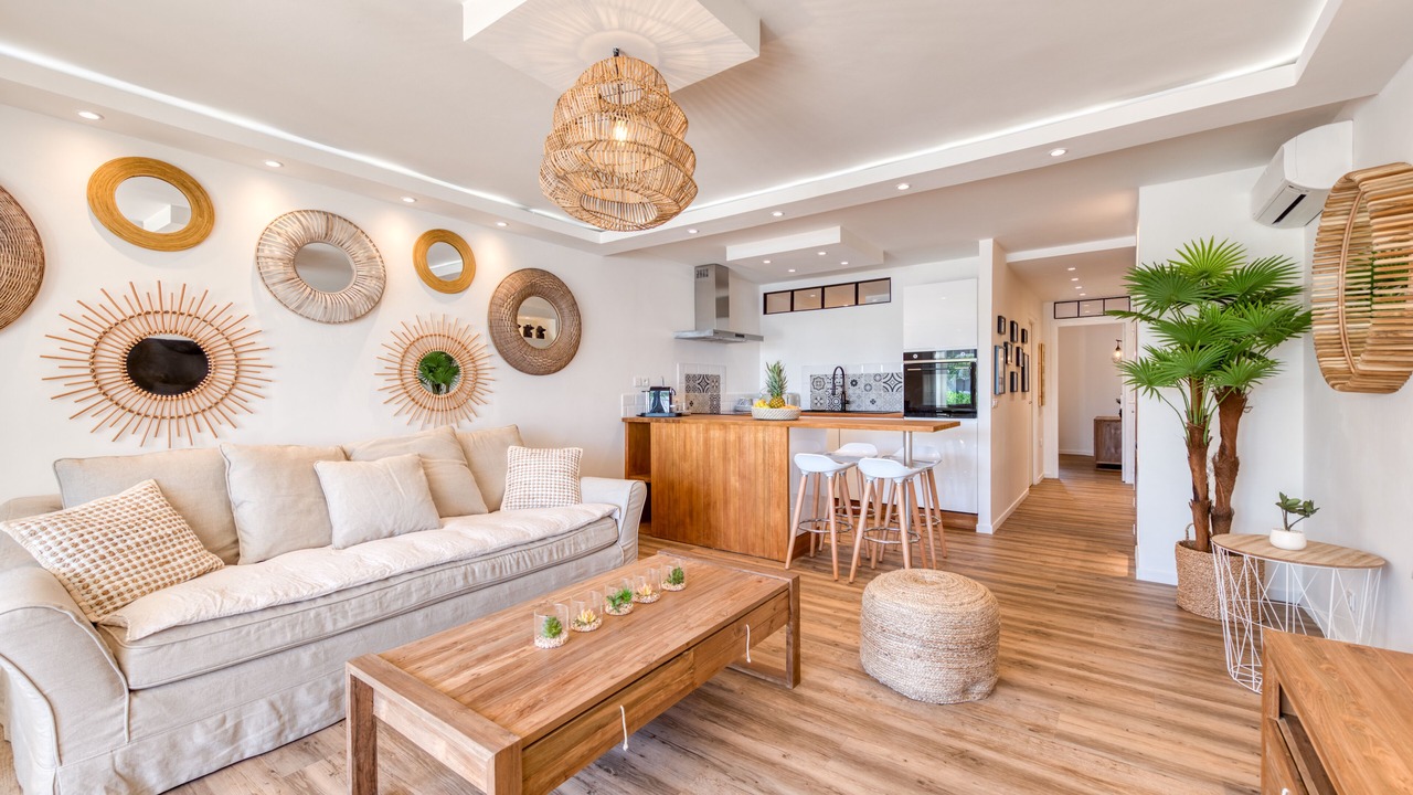 Photo of Livingroom in Orient Bay