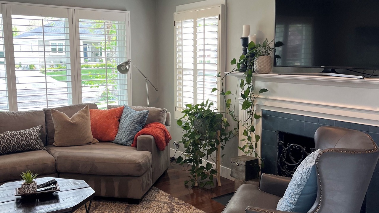 Photo of Livingroom in Yalecrest