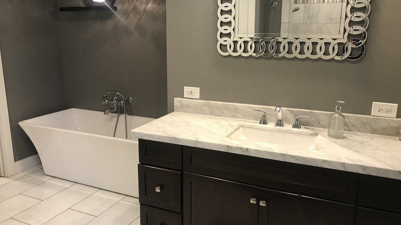 Photo of Bathroom in Yalecrest